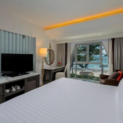 The Boathouse Phuket Hotel - Bild 13