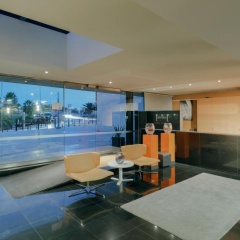 Hesperia Fira Aparthotel - Bild 2