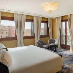 NH Venezia Santa Lucia Hotel - Bild 16