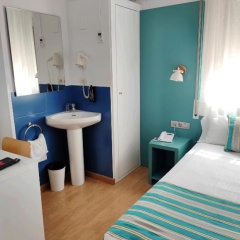 Yomo Hostal BCN Port - Bild 15
