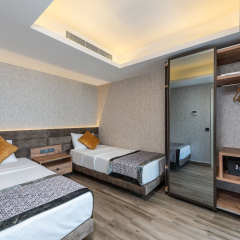 Elite Luxury Suite & Spa - Bild 5