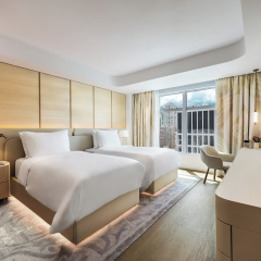 Lanson Place Causeway Bay, Hong Kong - Bild 9