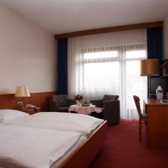 Dösch - Bayerischer Hof - Bild 6