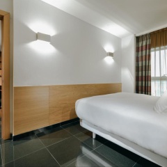 Hesperia Fira Aparthotel - Bild 11