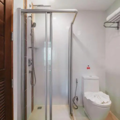 Elite Suites Patong Hotel - Bild 17