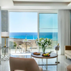 Chrysomare Beach Hotel and Resort thumbnail 6
