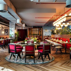 Radisson RED Madrid - Bild 23