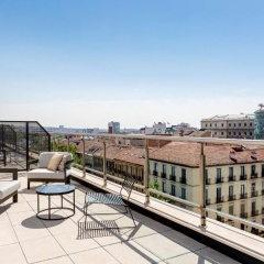 Radisson RED Madrid - Bild 11
