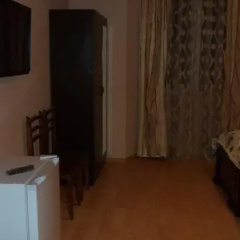 Lia Guest House thumbnail 14