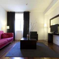 Quatro Puerta Del Sol Hotel - Bild 12