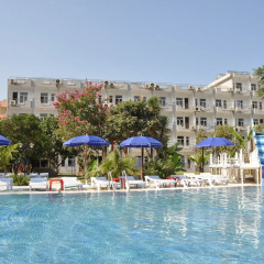Rios Latte Beach Hotel - Bild 1