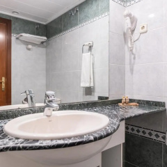 Aparthotel Napols - Bild 12