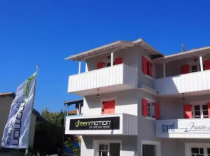 Eolos Apartments