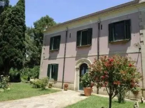 Ai Cipressi