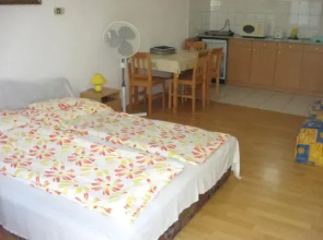 Axter Apartman Vendeghaz
