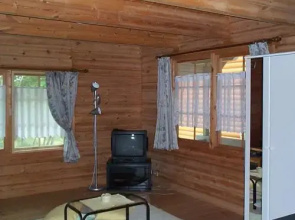 Cottage Mogi Log House