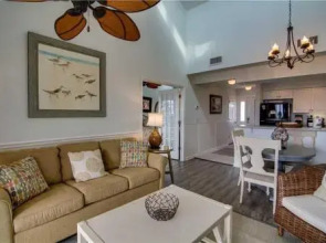 Atrium Villas 2928 - 2 Br villa by RedAwning