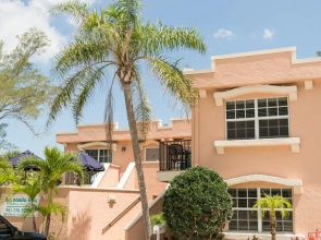 Alamanda Villas 5 by RedAwning