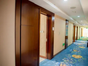 Beiguo Business Hotel - Manzhouli