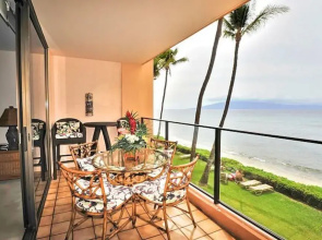 Mahana Resort 305 by RedAwning
