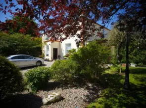Westbrook House B & B