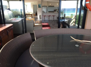 Award Winning Beach Front Retreat