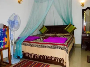 Rustle Hill Home Stay-Ella