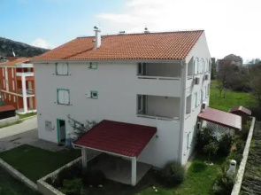 Apartments Knezevic Pavlic