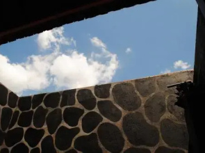 Kubu Sari Guest House