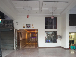 OYO 2263 Hotel Govinda Royal