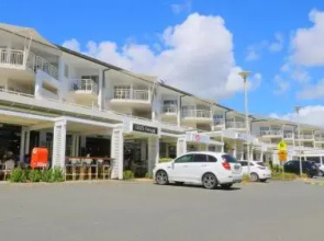 Ala Moana Beach House