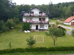 House Tomljanovic