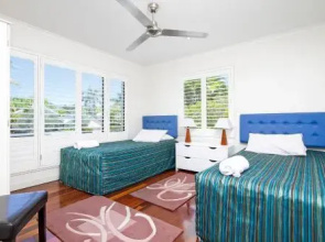 20 Noosa Parade
