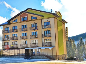 Tavel Hotel & SPA
