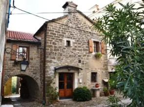 Villa Antica