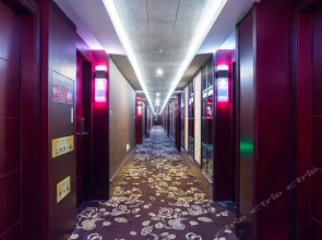 Landou Hotel (Yiwu International Trade City Branch)
