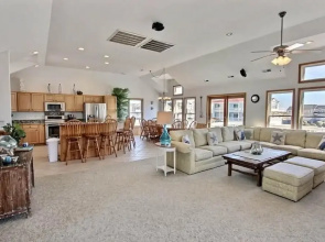 Captain's Fantasea 468 - 6 Br Home