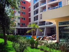 AlexSvetiVlas Mamaia