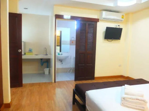 Pattaya Hill Room for Rent