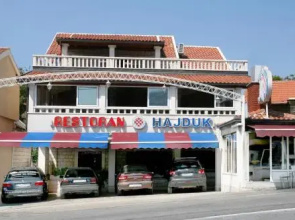 Hajduk Bed & Breakfast