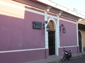 Backpackers Inn
