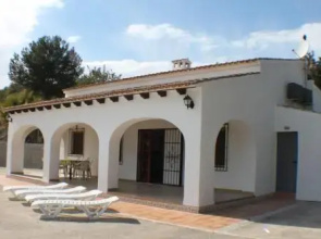 Finca Alhambra - spacious and characterful property in Benissa