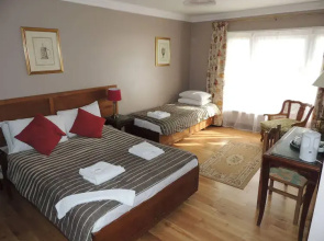 Tarvic2 Hotel