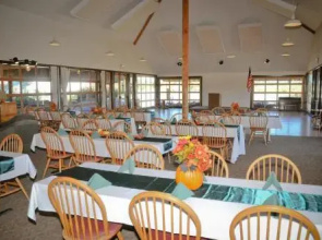 Bend-Sunriver Camping Resort 24 ft. Yurt 9