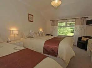 Bryn Eglwys Hotel