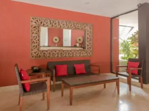 Aldea Thai Luxury Suites