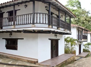Barichara Parque Hostal