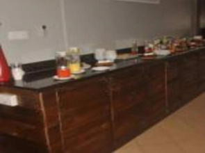 Adehye House