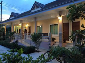 Suksopha Resort