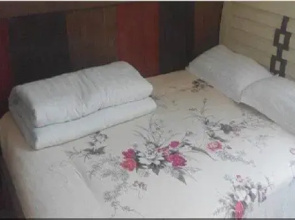 Yangxian Qin Yun Inn